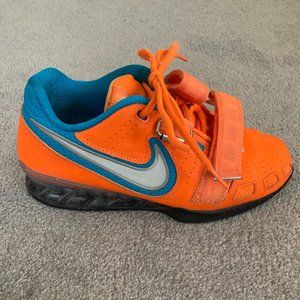 Nike Romaleo 2 women's size 6 lifting shoes